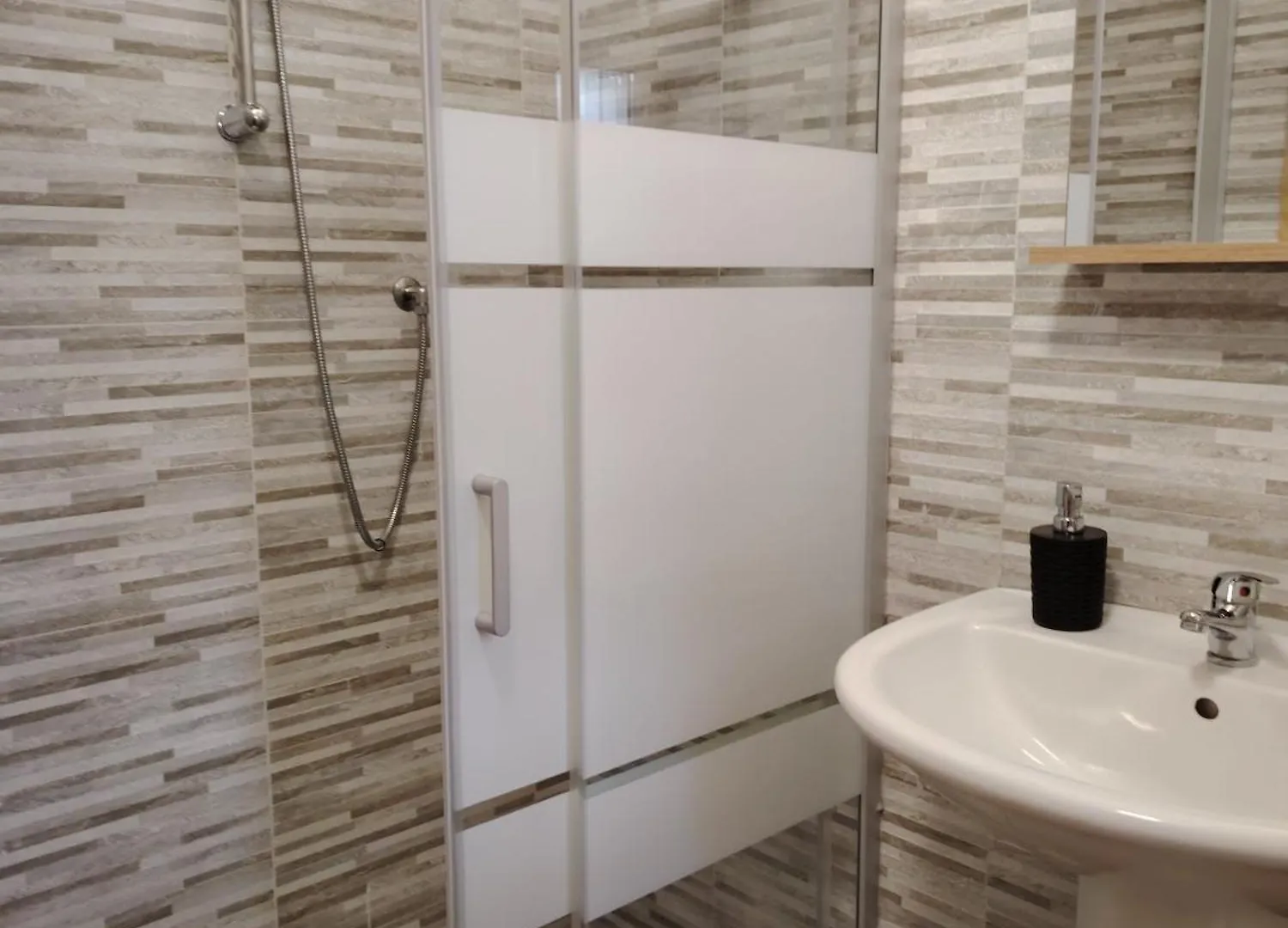 Casa Paradigna Parma 0*,