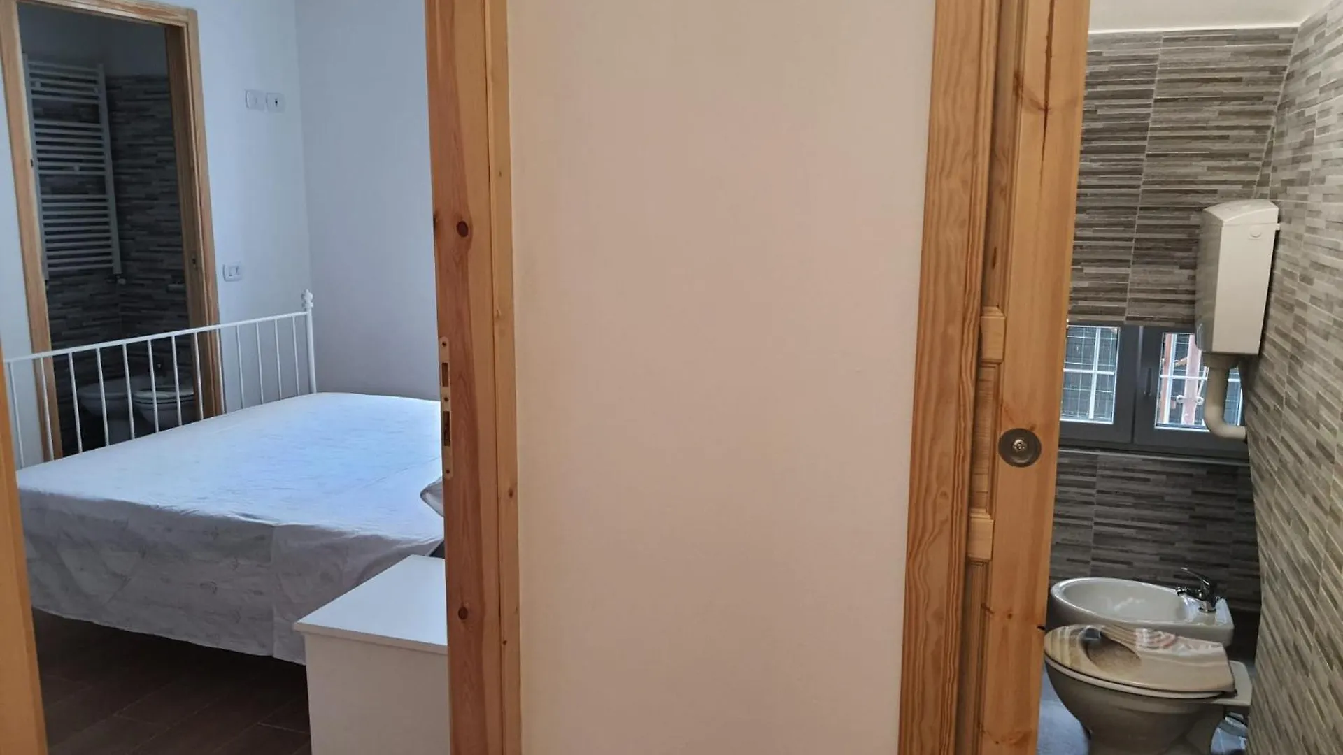 Guest house Casa Paradigna Parma Italy