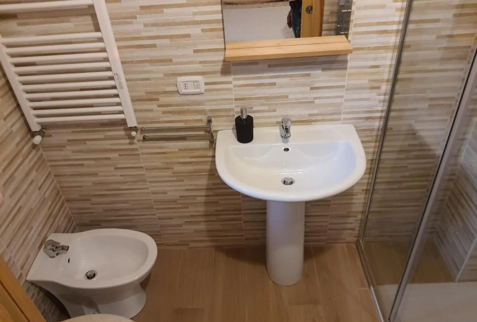Casa Paradigna Parma 0*,